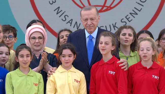 Cumhurbaşkanı Erdoğan: Dünyayı çocuklara verelim